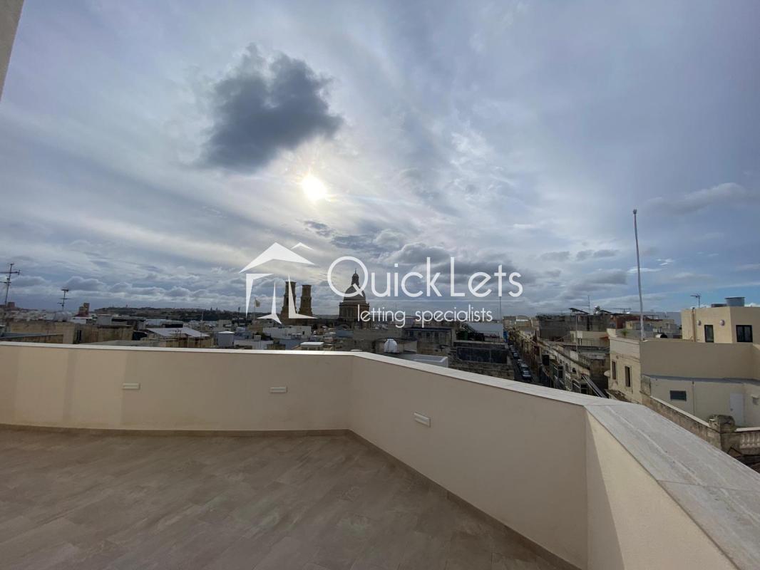 Penthouses in Hamrun - REF 62940 - Image 1