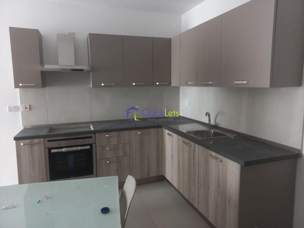 Apartments in Gzira - REF 64774 - Image 1