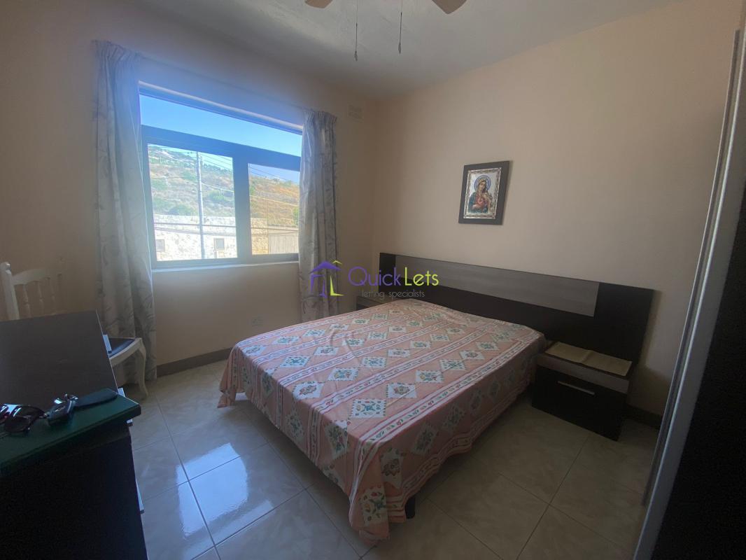 Apartments in St. Paul's Bay REF 70980