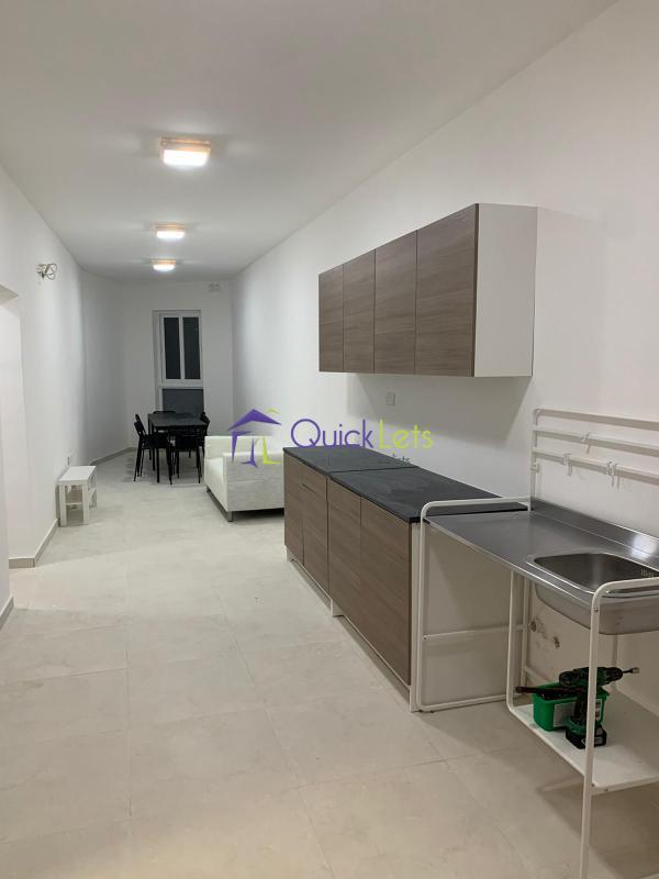 Proprjetà f' Qormi
