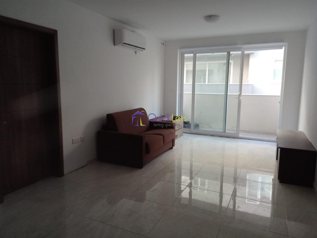Apartments in Gzira - REF 72914 - Image 1