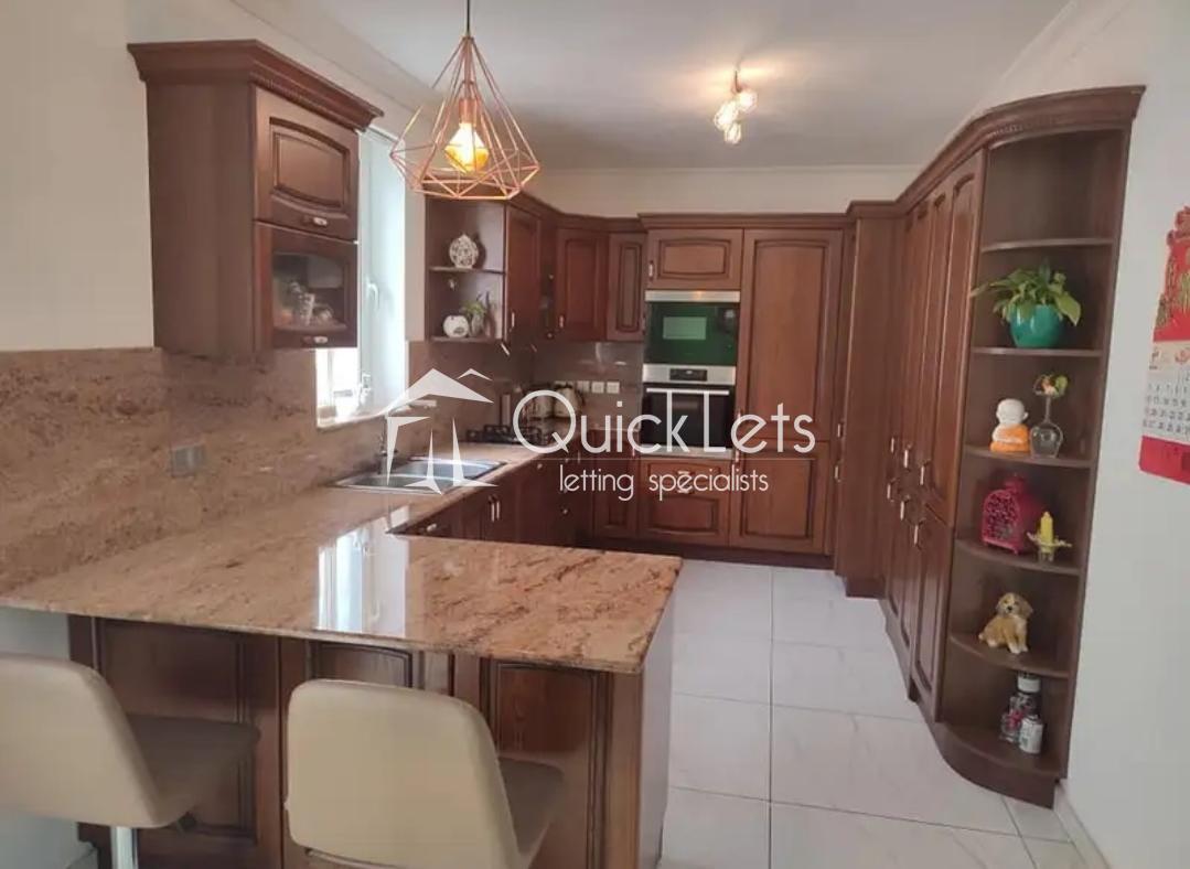 Apartments in Gzira - REF 77631