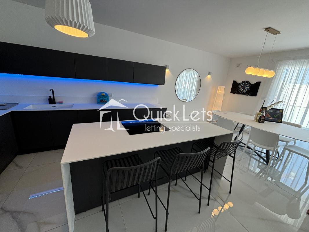 Room in Is-Swieqi from Quicklets.com – €850