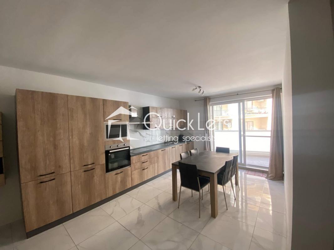 Apartments in Qawra - REF 83379