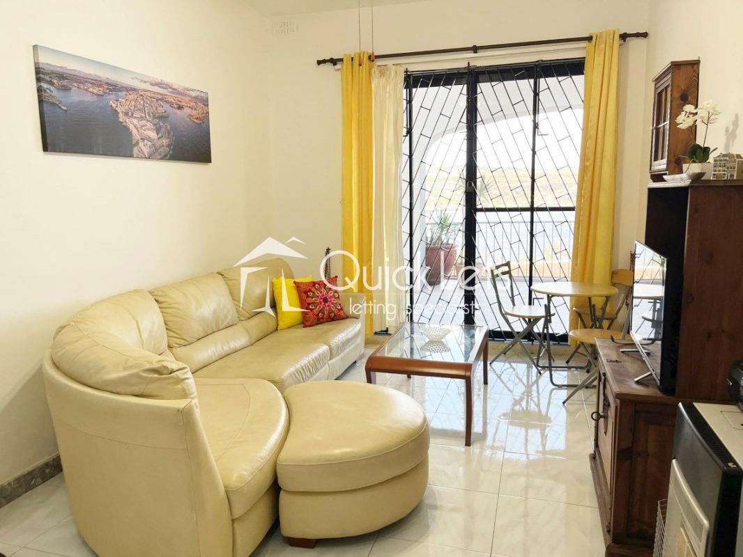 Apartment in St. Paul's Bay - photo 3 of 20