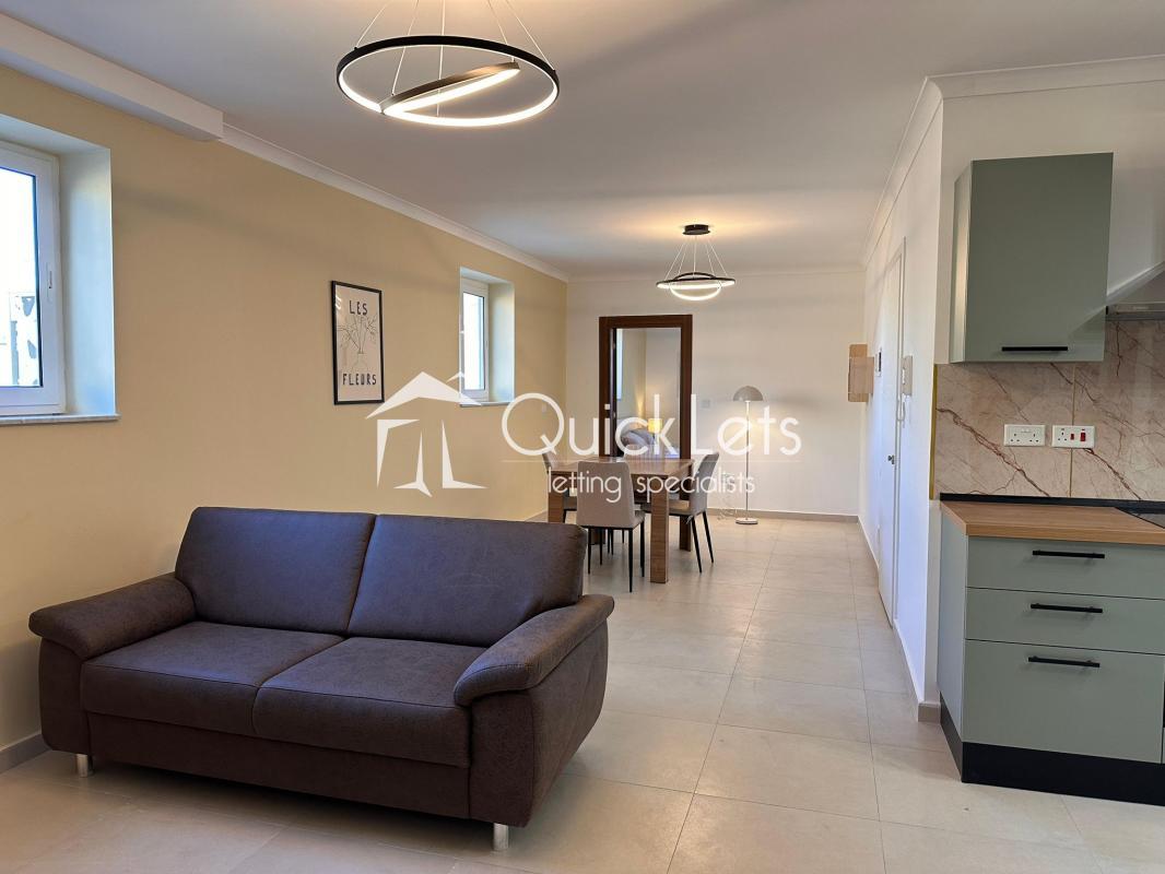 Apartment in Il-Ħamrun from Quicklets.com – €1,600