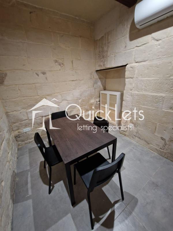 Townhouses in Sliema - REF 89761 - Image 1