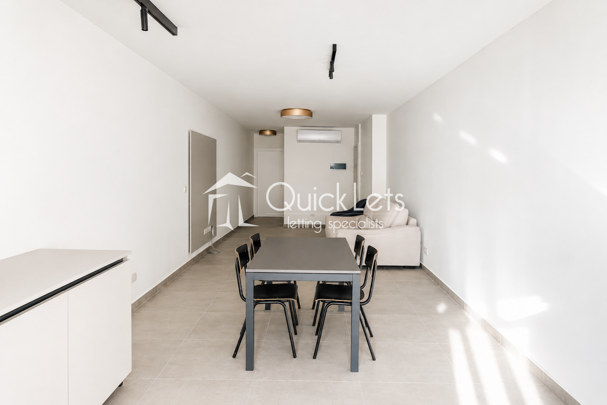 Apartment in Il-Gżira from Quicklets.com.mt – €1,600