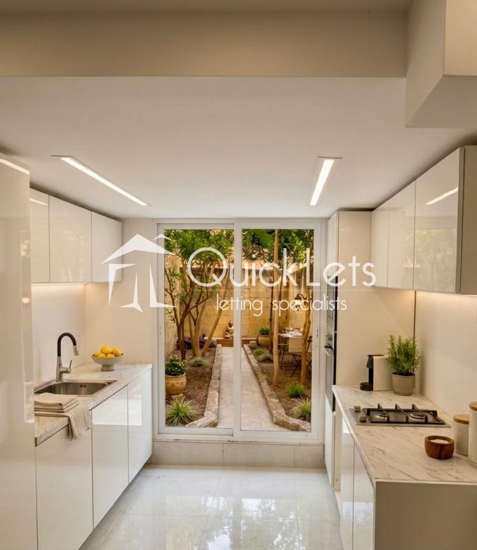 Apartment in Tas-Sliema from Quicklets.com.mt – €2,800