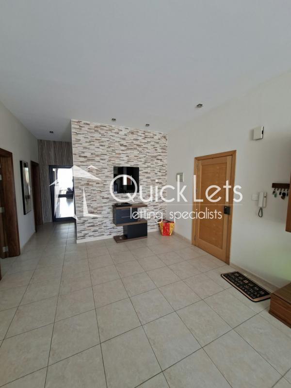 Apartment in Ħal Għaxaq from Quicklets.com.mt – €1,200